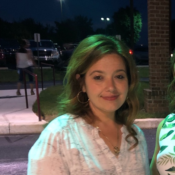 Meet your Posher, Shannon - Picture 1 of 1